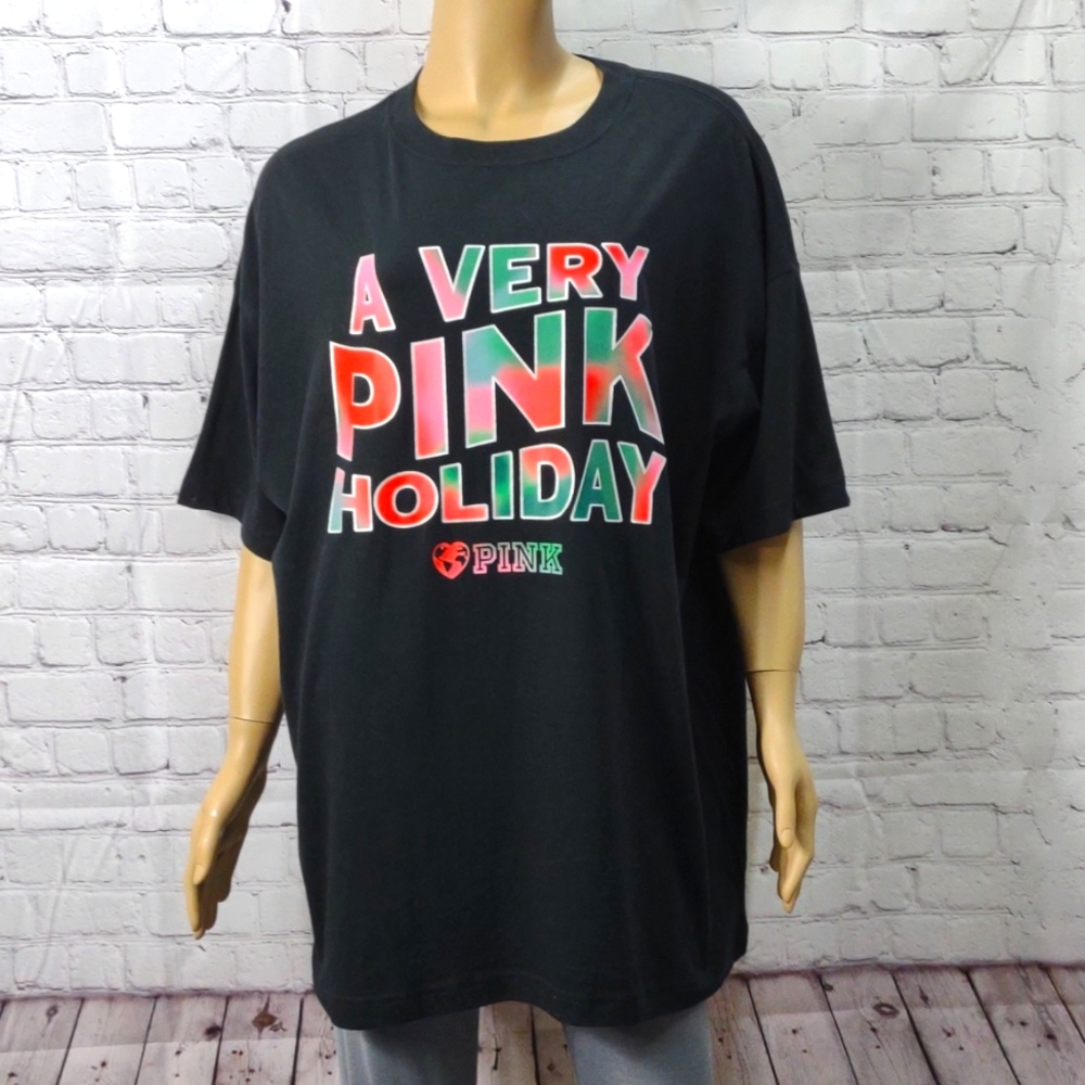 New Victoria's Secret Pink A Very Pink Holiday o/s black T-shirt